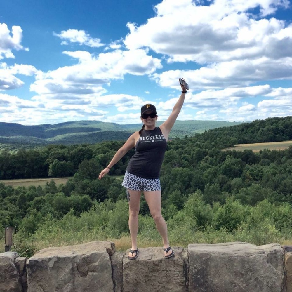 Meet your Posher, Alyssa